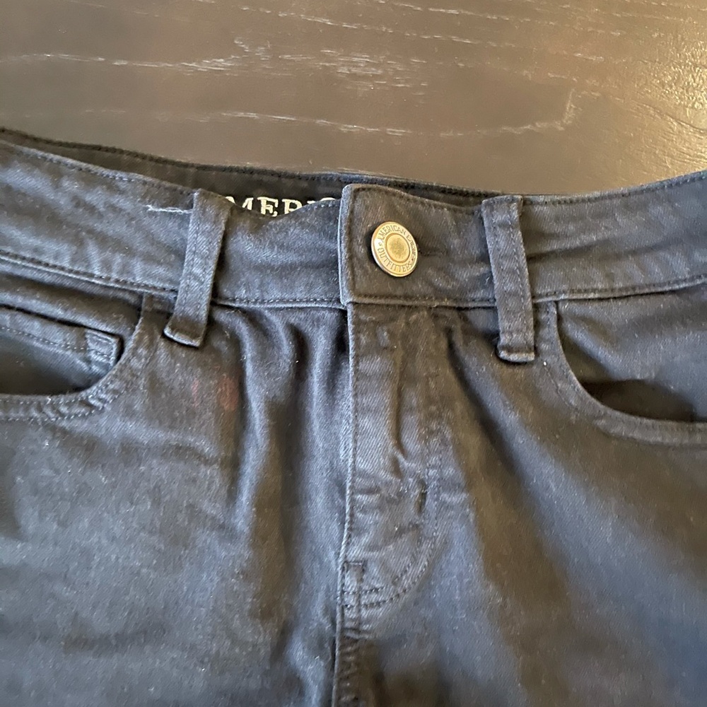 Shorts - Picture 5 of 7